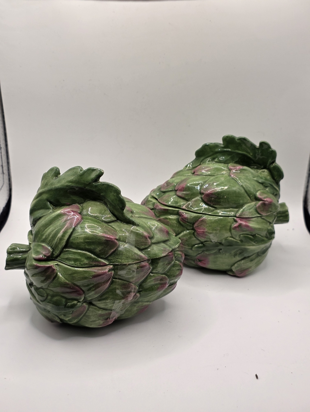 Vietri Italy Ceramic ARTICHOKE 5 ¼” Covered Bowl Dishes SET OF 2